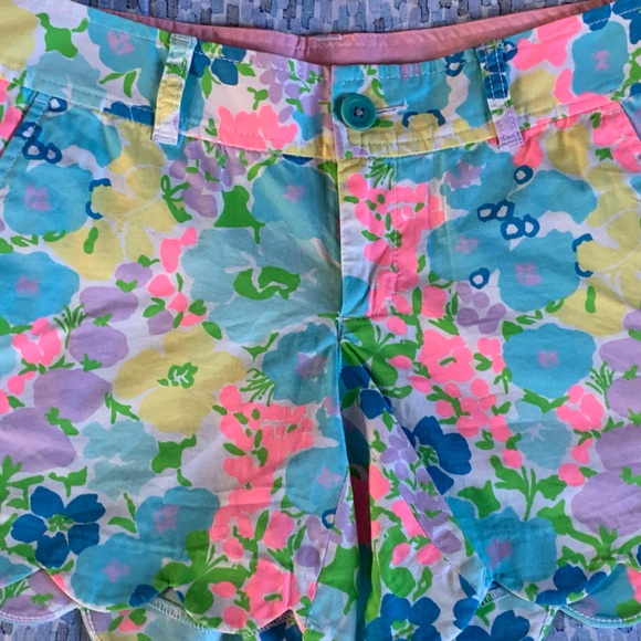 🌸 Lily Pulitzer Buttercup Shorts🌸 - Picture 11 of 11